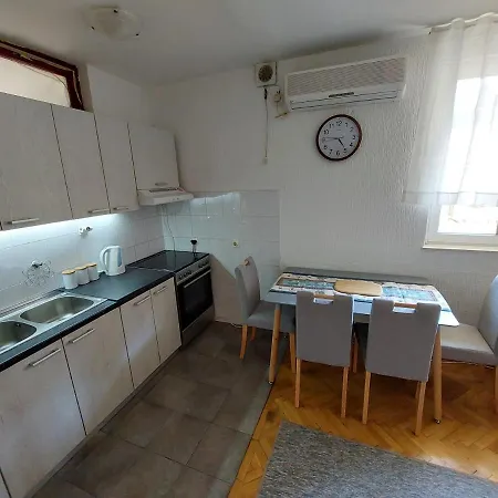 Apartman Vladimir *